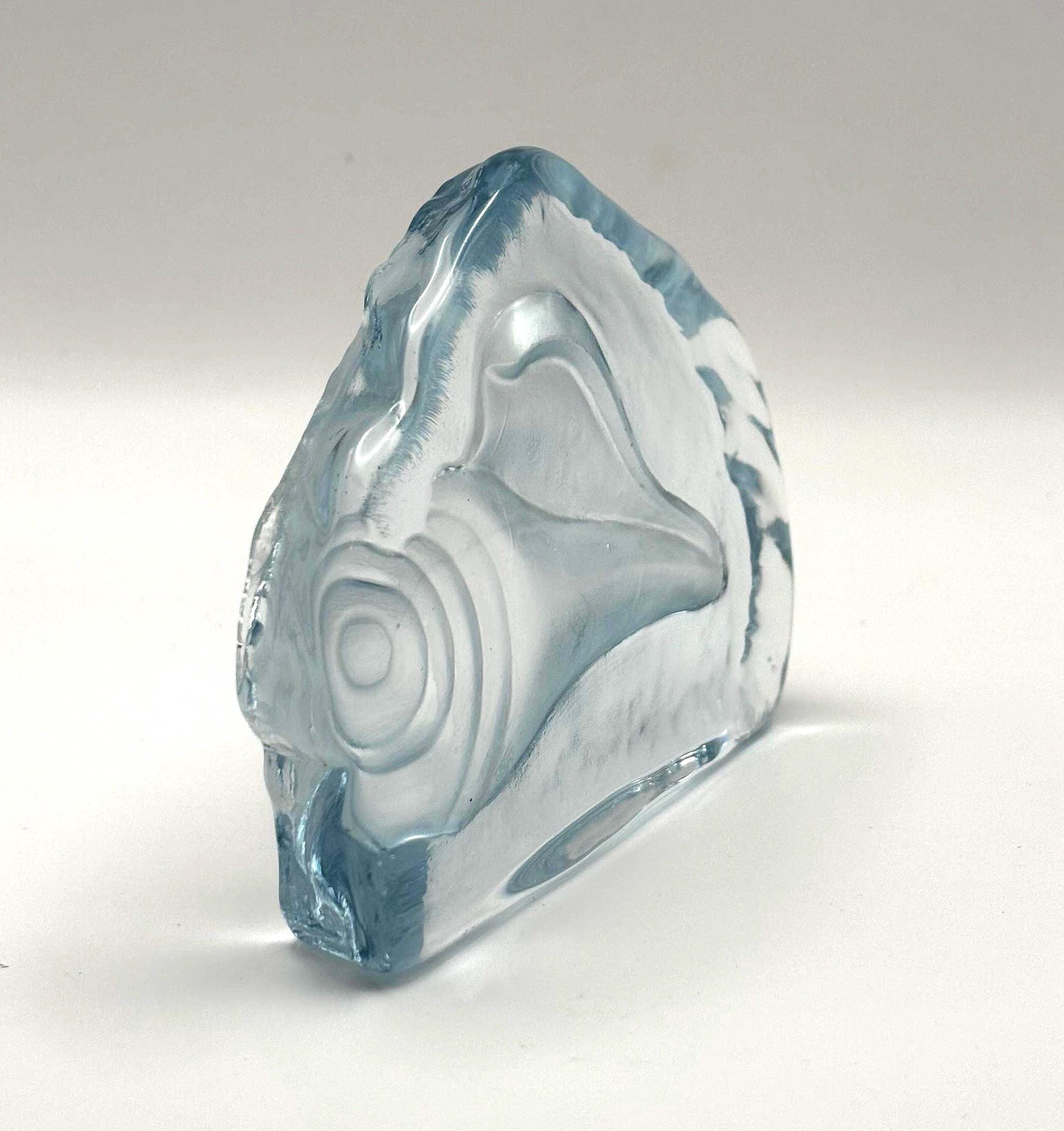 Mats Jonasson, Målerås, Crystal Shell Sculpture | Swedish Art Glass