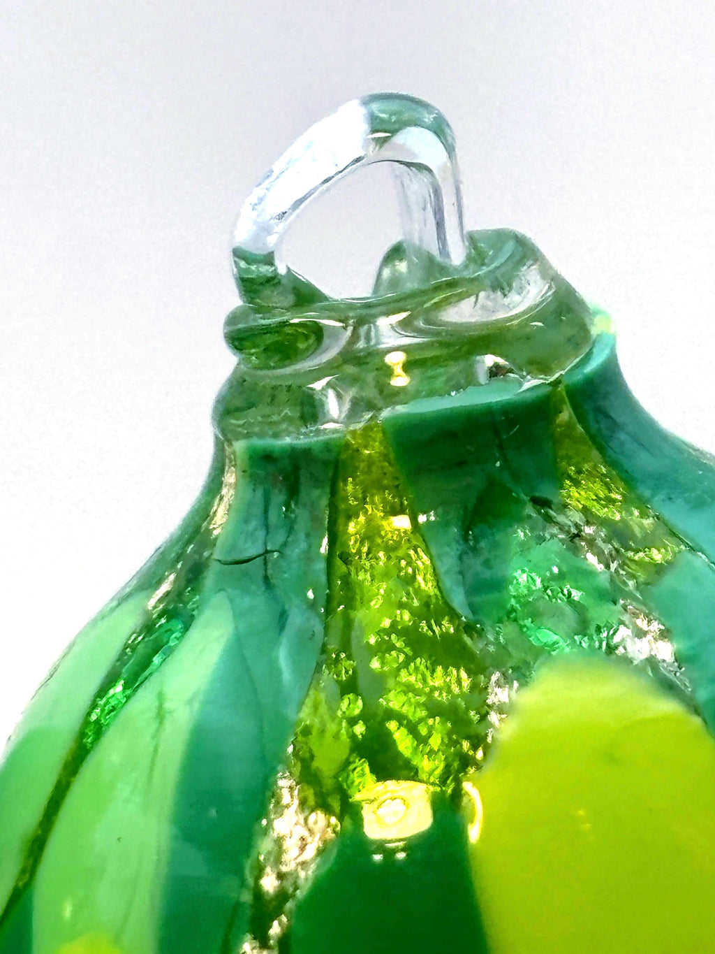 Vintage Murano Millefiori, Italy. Pair of Glass ornaments – Silver and Green - 5 cm