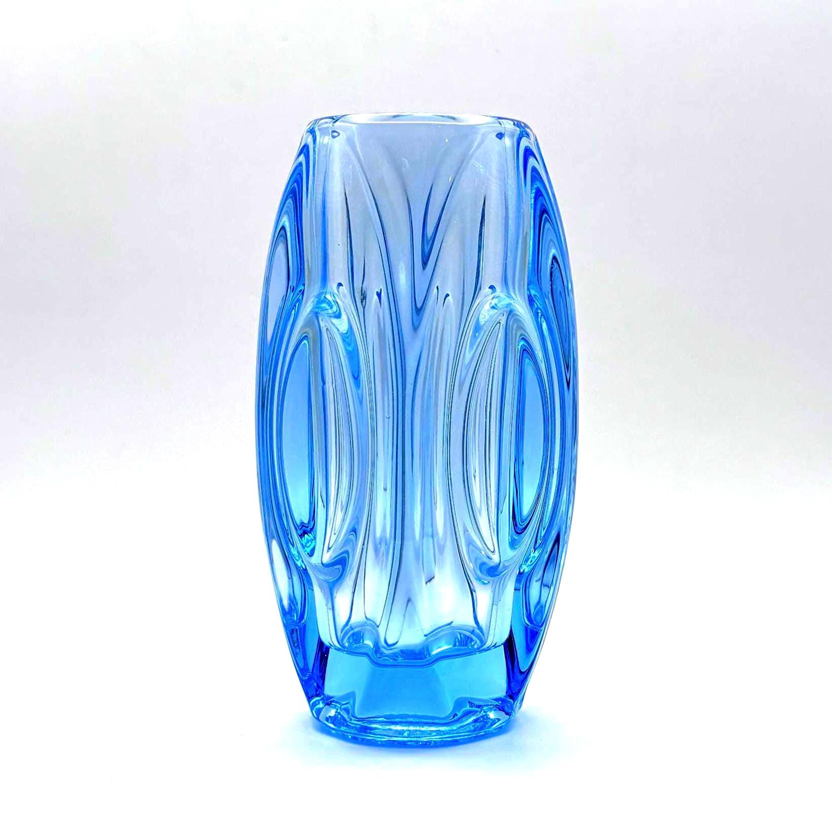 Rudolf Schrötter for Sklo Union, Czechoslovakia. Light blue Bullet Lens vase. 1955