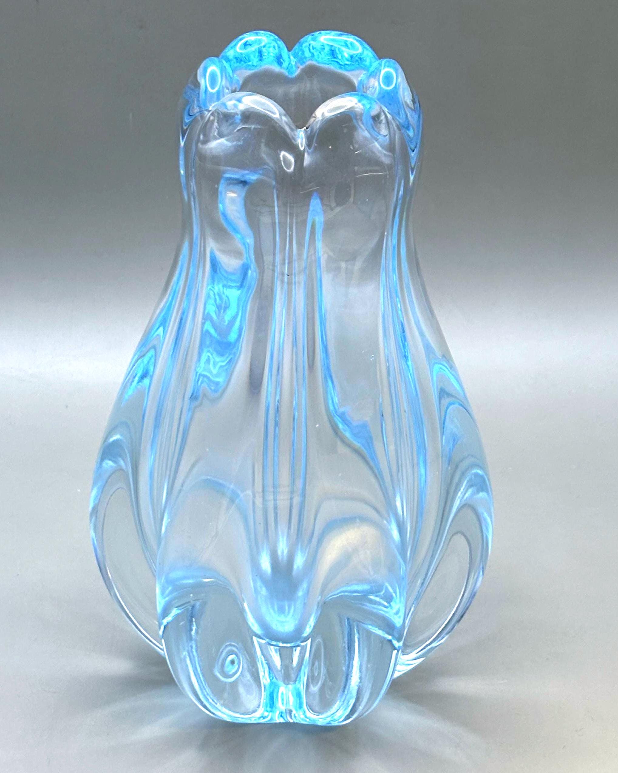 Orrefors Vicke Lindstrand, Stella Polaris. Organic Blue bud Glass Vase | Signed Scandinavian Modern