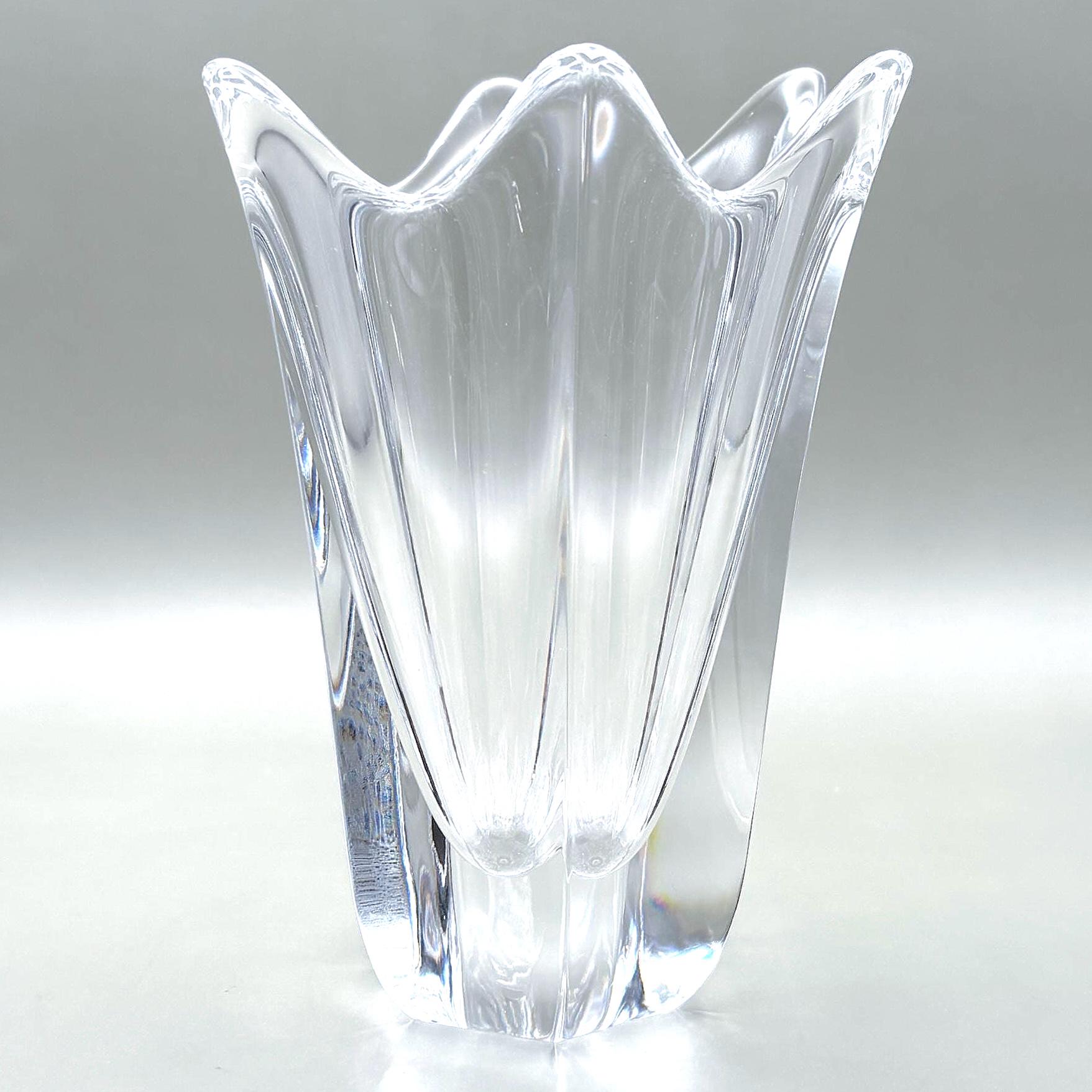 Vintage Orrefors Fleur Crystal Vase – Lars Hellsten Signed Swedish Art Glass (15 cm)