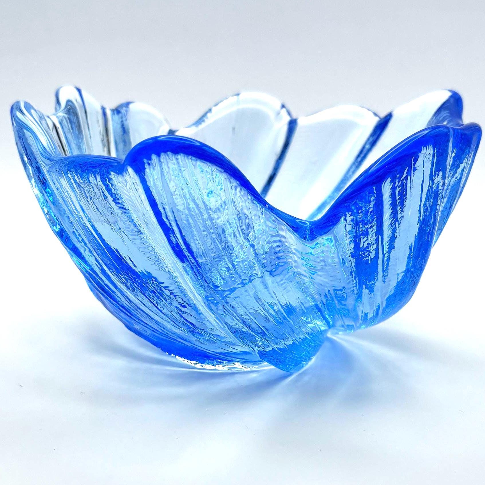 Mats Jonasson Målerås Blue Art Glass Swirl Bowl, Hand Signed Swedish Glass 15cm