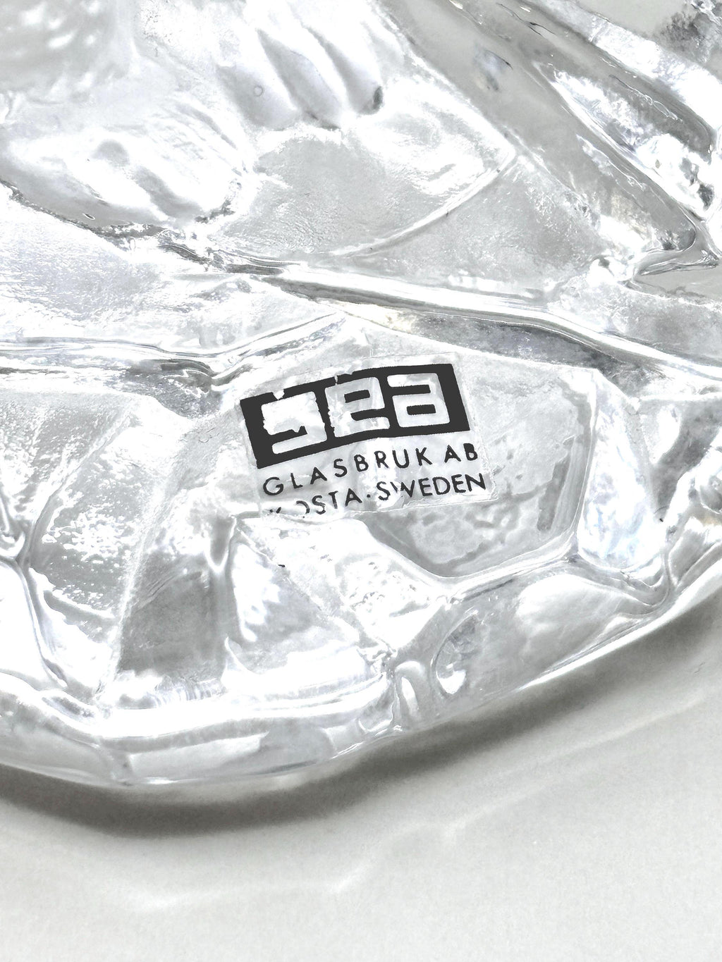 Kosta Boda SEA Glasbruk Crystal Polar Bear Figurine | Swedish Mid-Century Modern Iceberg Decor