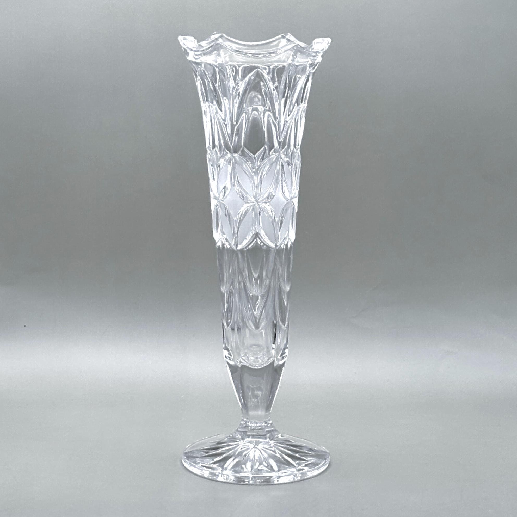 Bohemian Cut Crystal Bud Vase, Tall Geometric Floral Decoration 24cm