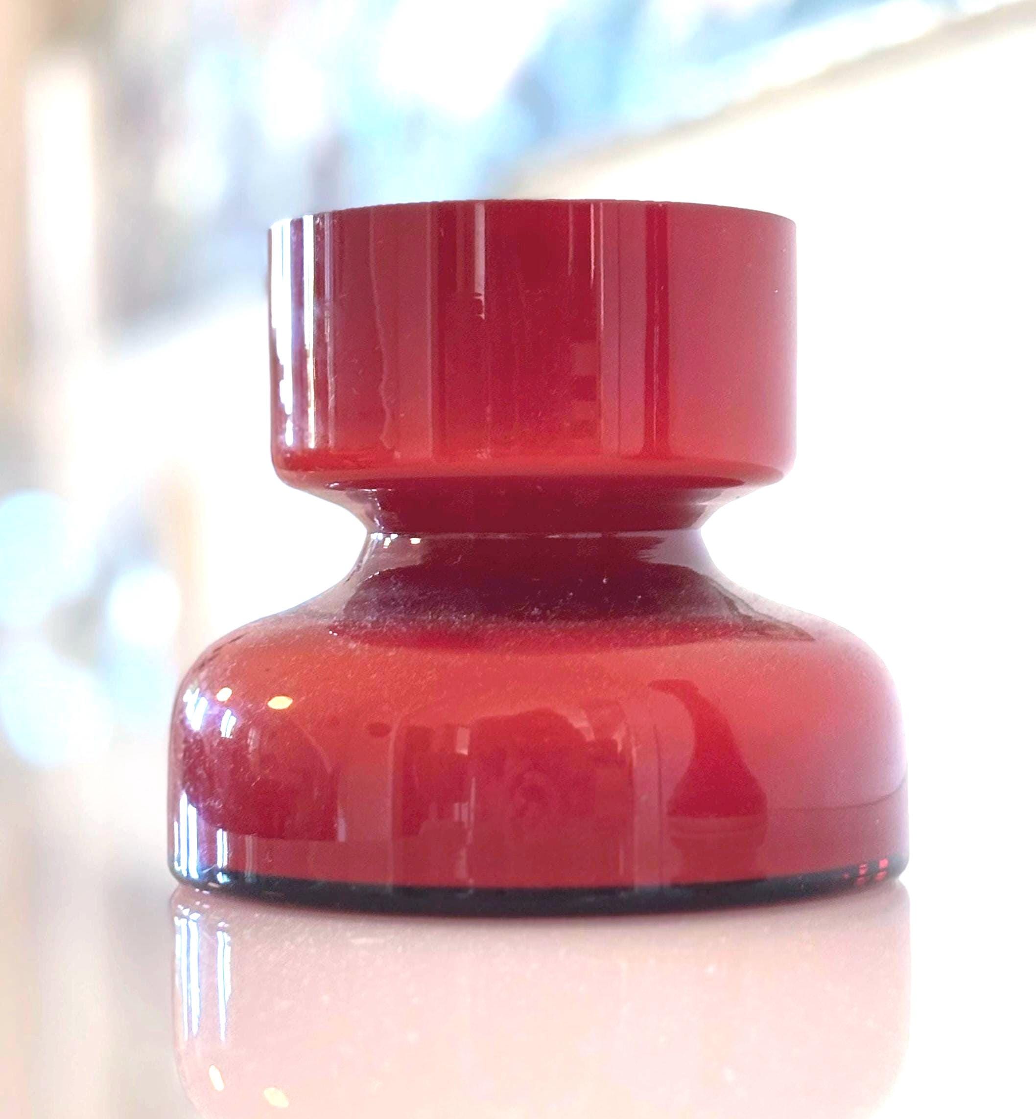 Holmegaard Carnaby Vase, Per Lütken Ruby Red Cased Glass | Danish Modern