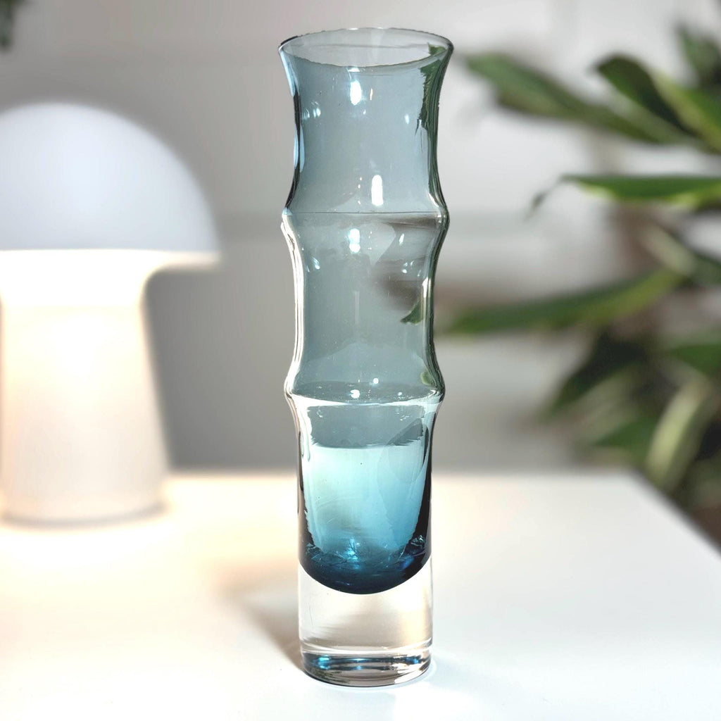 Åseda Glasbruk Bambu BUD Vase  Bo Borgström Blue Art Glass, Mid Century Scandinavian